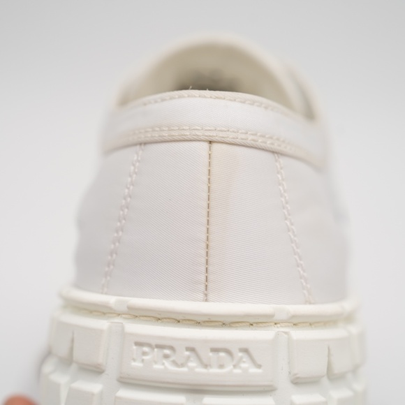 size 39.5eu 9.5 US Prada Double Wheel Platform Sneaker White Nylon - Picture 12 of 16